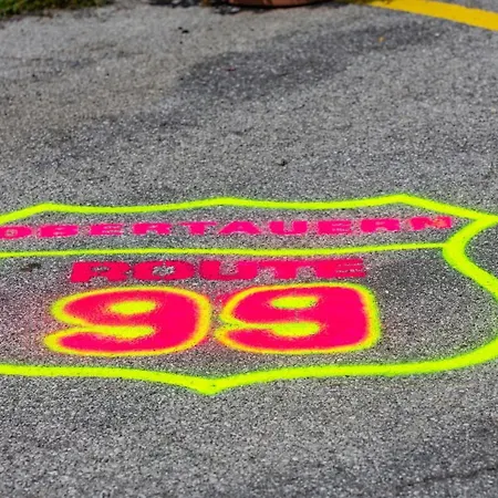 Party Taverne Отель Обертауэрн