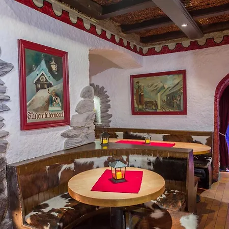 Party Taverne 3* Обертауэрн