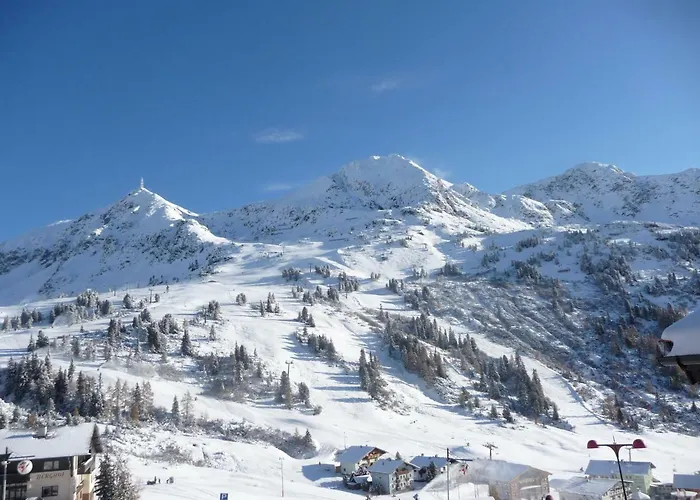 酒店 Party Taverne