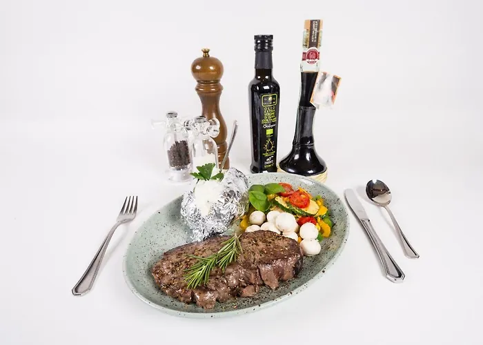 Party Taverne 酒店 3*